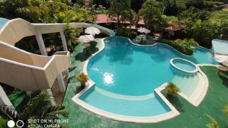 piscinas bonitas de maracaibo Mochima Granja Club